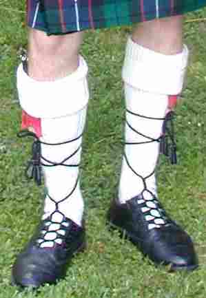 kilt shoes tying